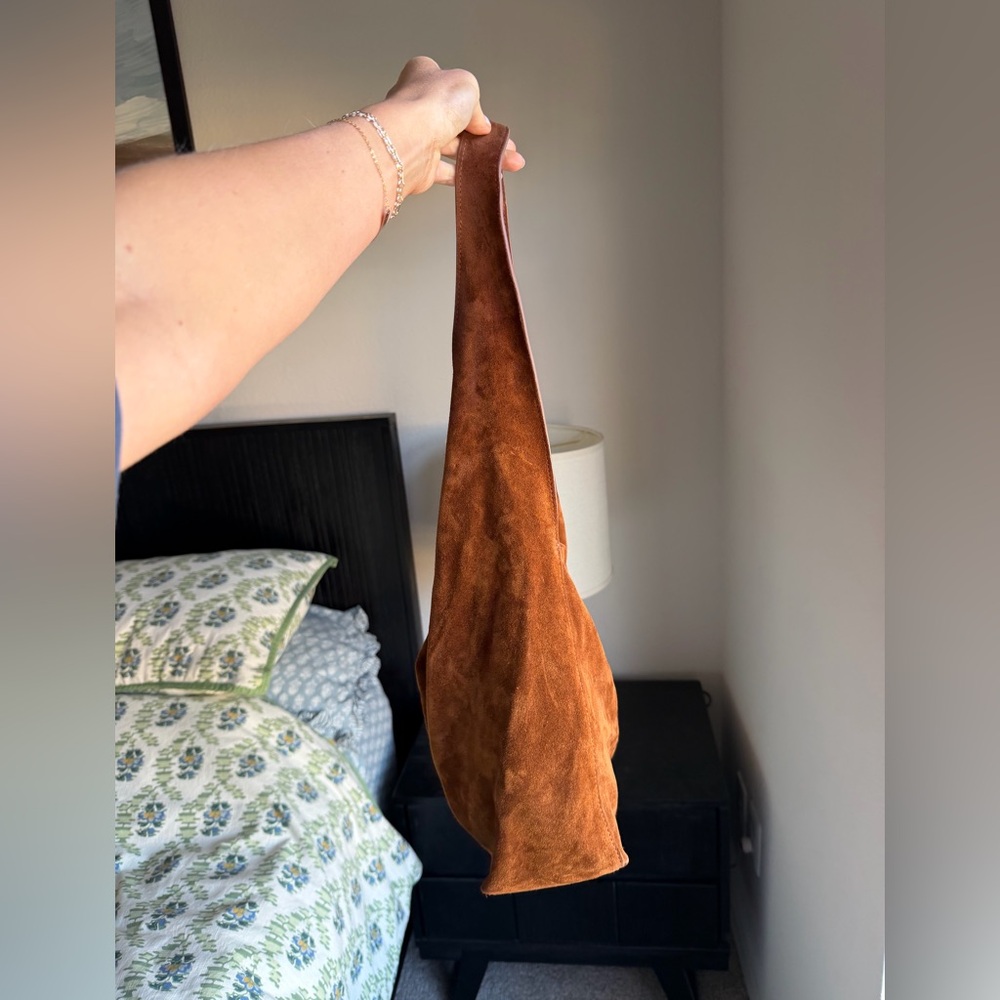 Quince Italian Suede Slouchy Shoulder Bag in Whiskey - Picture 5 of 16